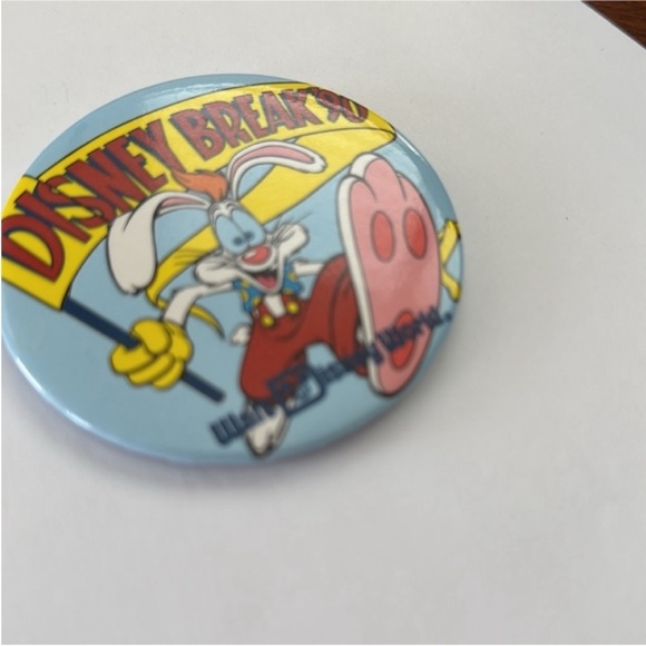 Vintage Disney Roger Rabbit Button - Yellow, Blue, Pink - Picture 8 of 9